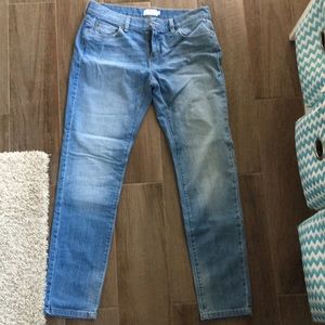 Vineyard Vines Jeans.